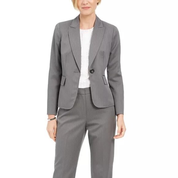 Le Suit One-Button Pinstriped Pantsuit - Picture 2 of 2